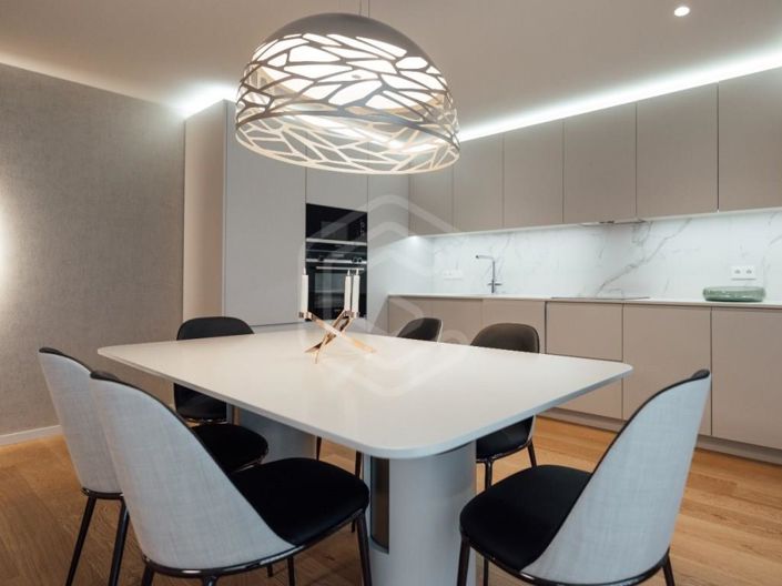 Image No.3-3 Bed Apartment for sale