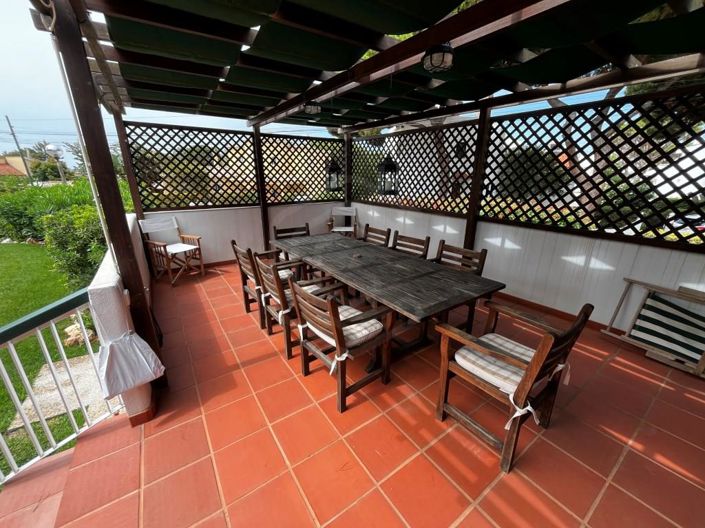 Image No.11-4 Bed House for sale