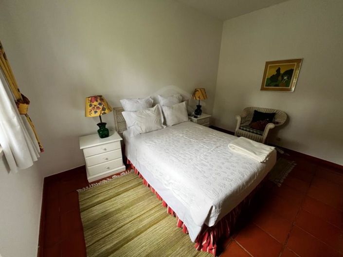 Image No.15-4 Bed House for sale