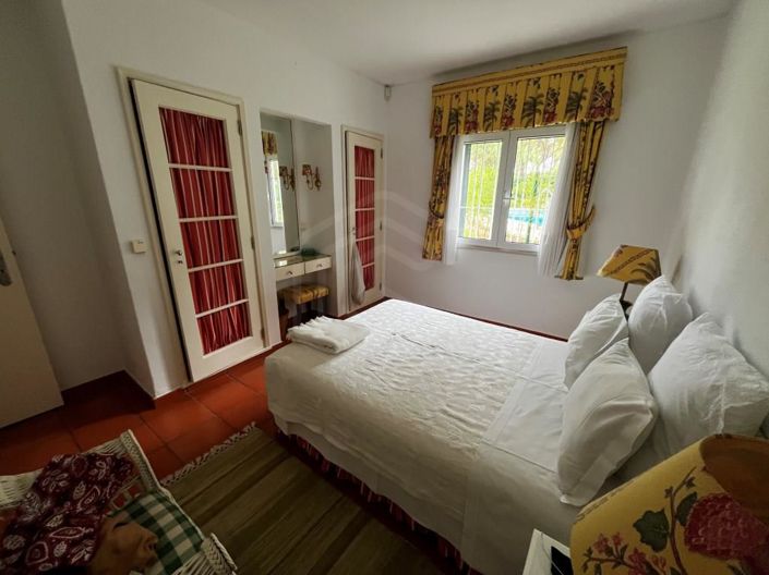 Image No.16-4 Bed House for sale