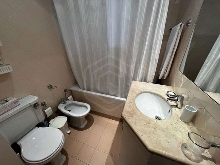 Image No.21-4 Bed House for sale