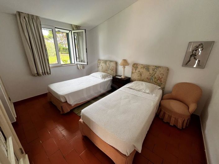 Image No.23-4 Bed House for sale