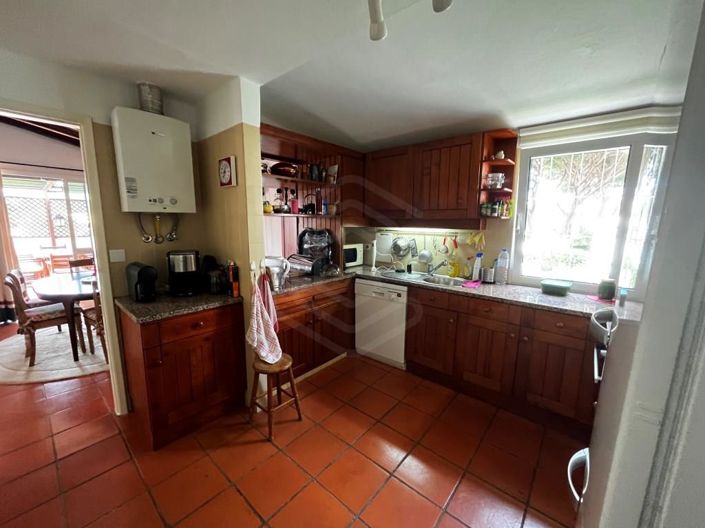 Image No.9-4 Bed House for sale