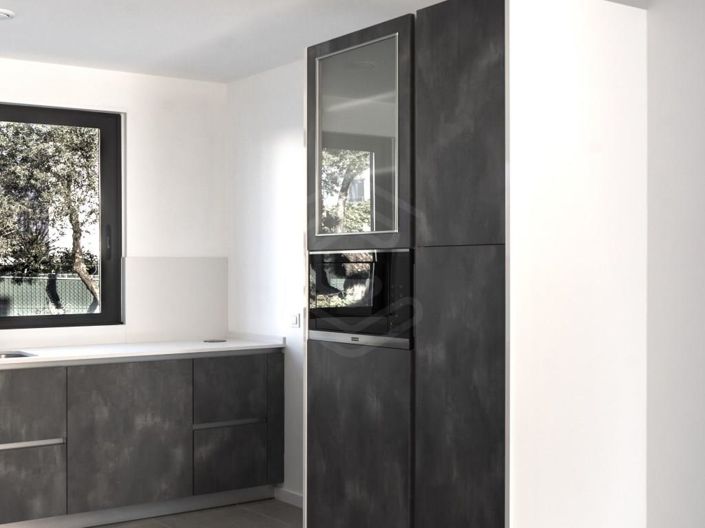 Image No.10-3 Bed House for sale