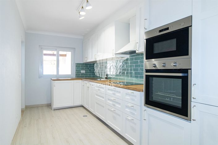 Image No.16-3 Bed House for sale