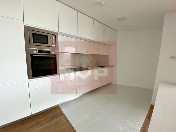 Image No.20-2 Bed Apartment for sale