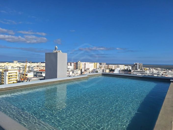 Image No.18-4 Bed Apartment for sale