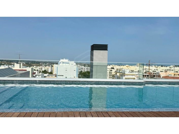 Image No.25-4 Bed Apartment for sale