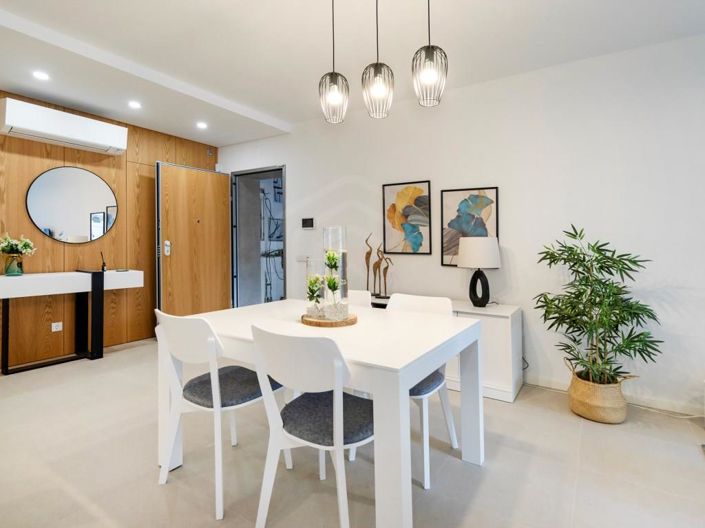 Image No.12-4 Bed Apartment for sale