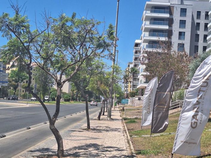 Image No.17-4 Bed Apartment for sale