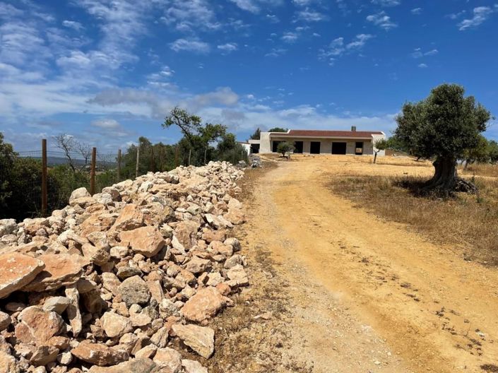 Image No.14-3 Bed House for sale