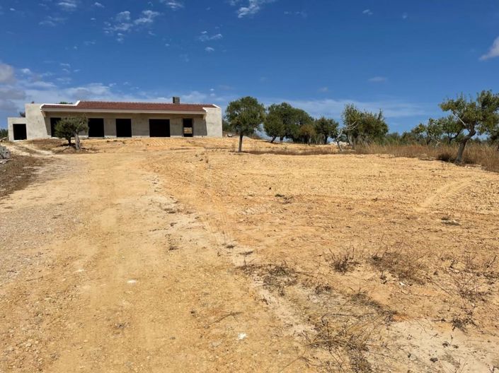 Image No.16-3 Bed House for sale