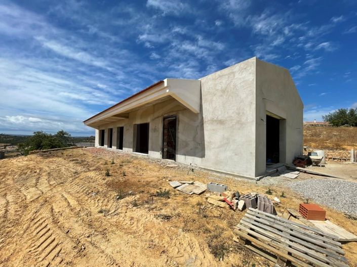 Image No.34-3 Bed House for sale