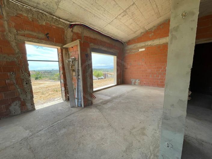 Image No.39-3 Bed House for sale