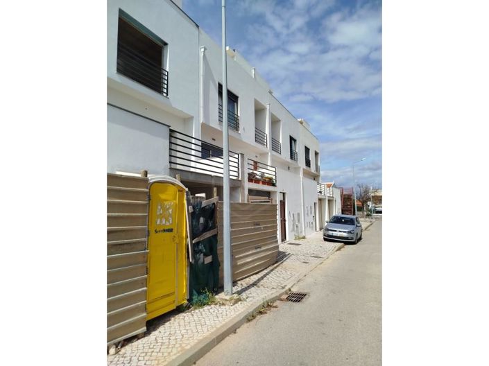 Image No.28-3 Bed House for sale