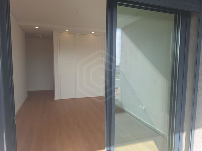 Image No.13-3 Bed Apartment for sale