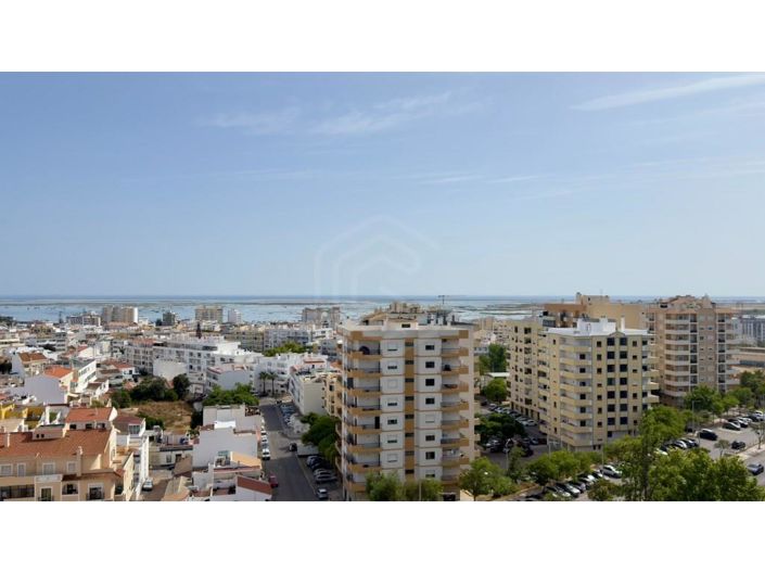 Image No.31-3 Bed Apartment for sale