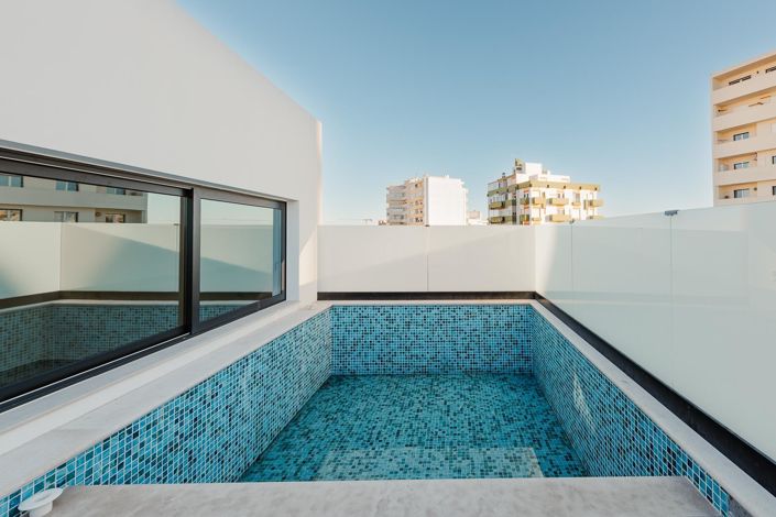 Image No.13-3 Bed Apartment for sale