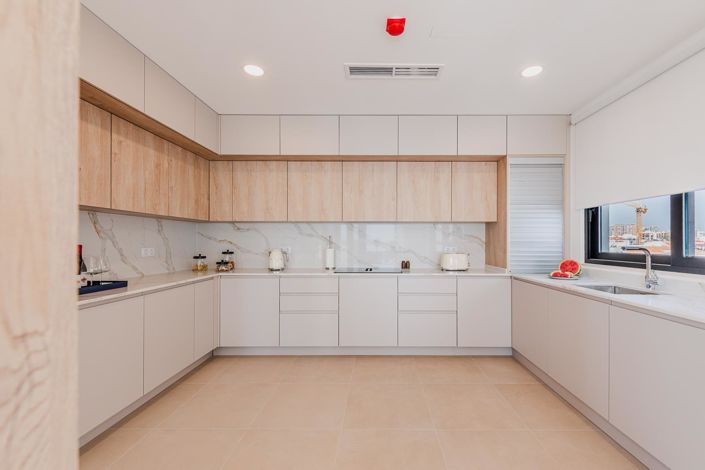 Image No.21-3 Bed Apartment for sale