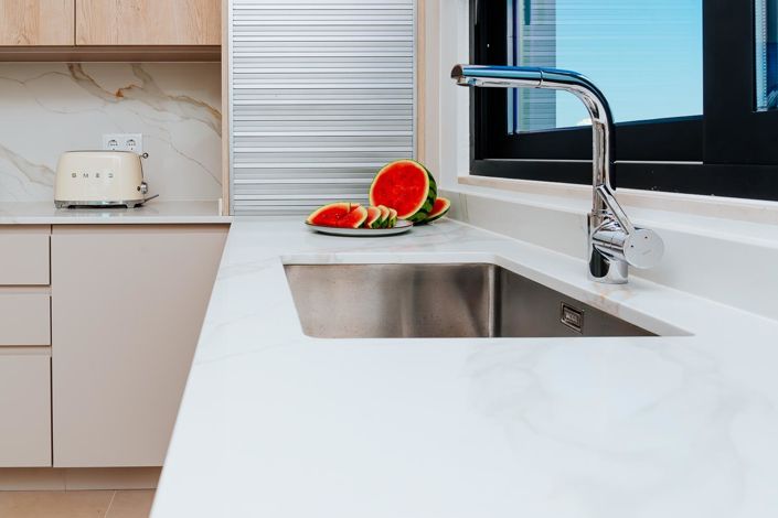 Image No.25-3 Bed Apartment for sale