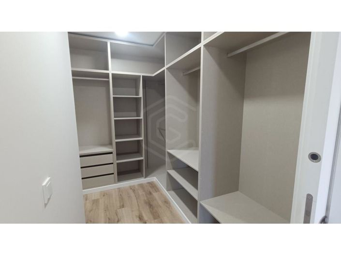 Image No.24-3 Bed House for sale