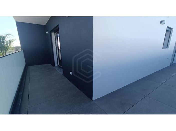 Image No.28-3 Bed House for sale