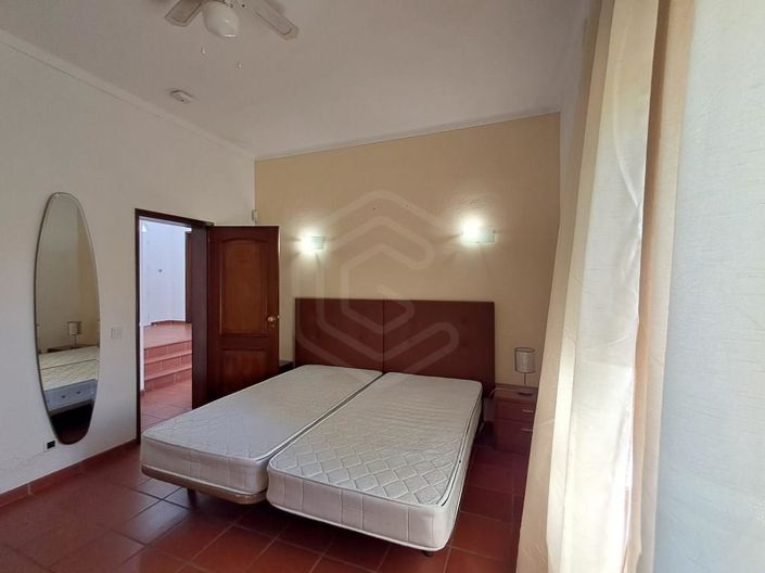 Image No.14-4 Bed House for sale