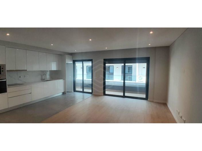 Image No.14-3 Bed Apartment for sale