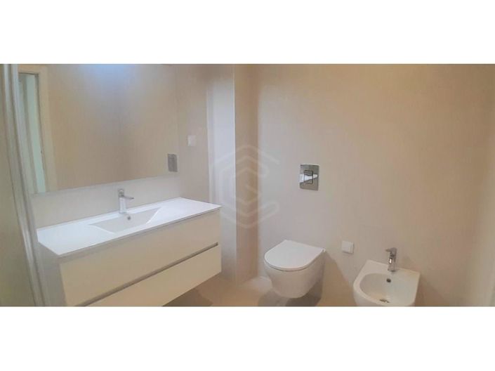 Image No.15-3 Bed Apartment for sale