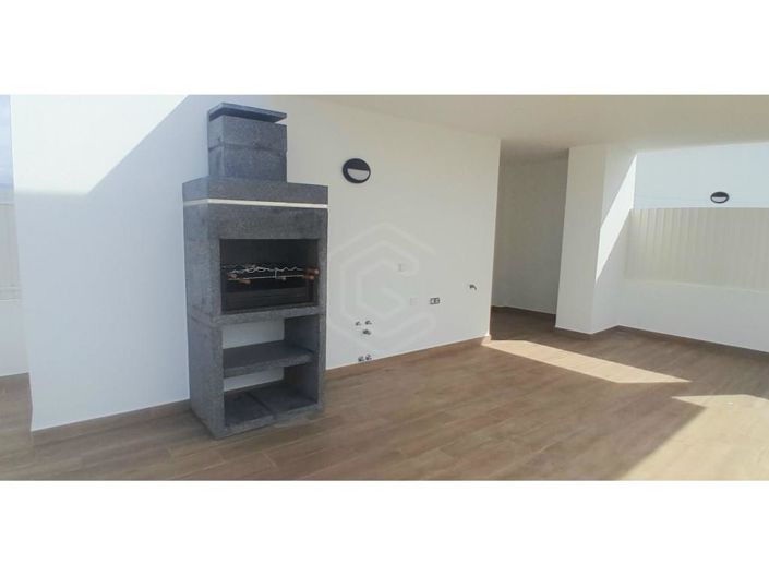 Image No.20-2 Bed Apartment for sale