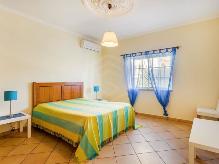 Image No.11-4 Bed House for sale