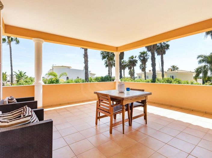 Image No.18-4 Bed House for sale