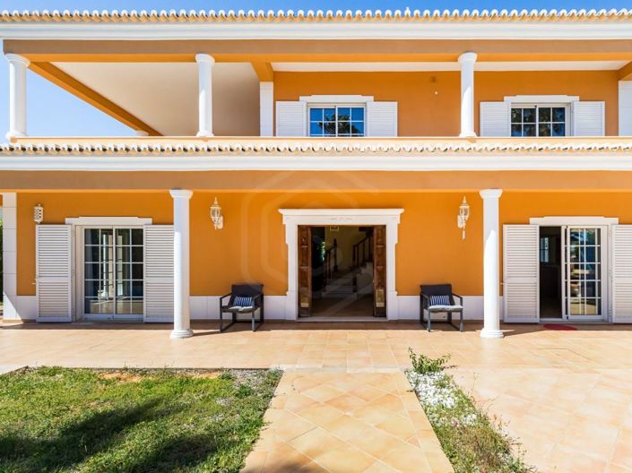 Image No.26-4 Bed House for sale