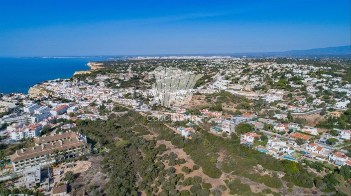 Image No.21-4 Bed Apartment for sale