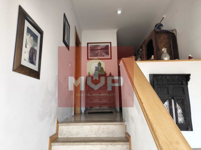 Image No.12-4 Bed Apartment for sale