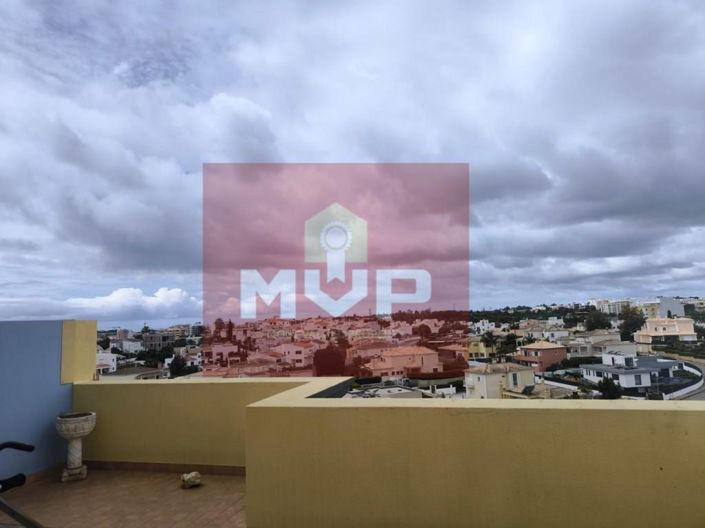 Image No.26-4 Bed Apartment for sale