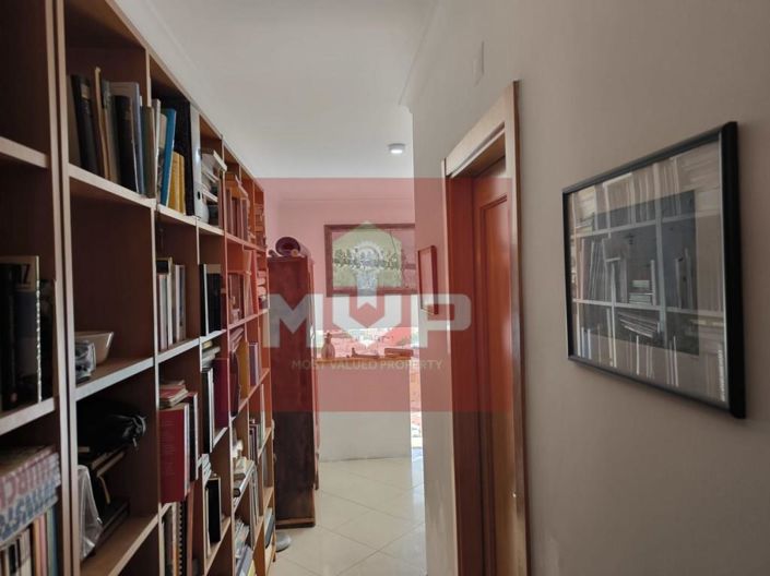 Image No.8-4 Bed Apartment for sale