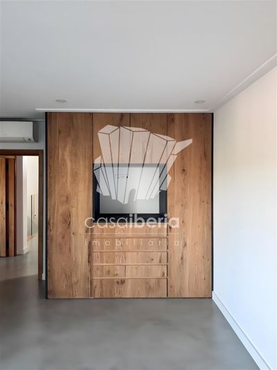 Image No.10-7 Bed House for sale