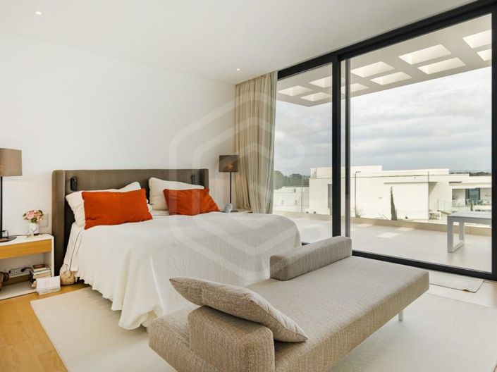 Image No.13-3 Bed Apartment for sale