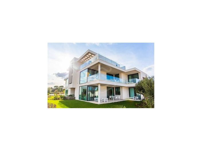 Image No.30-3 Bed Apartment for sale