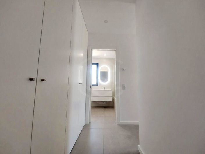 Image No.32-3 Bed House for sale