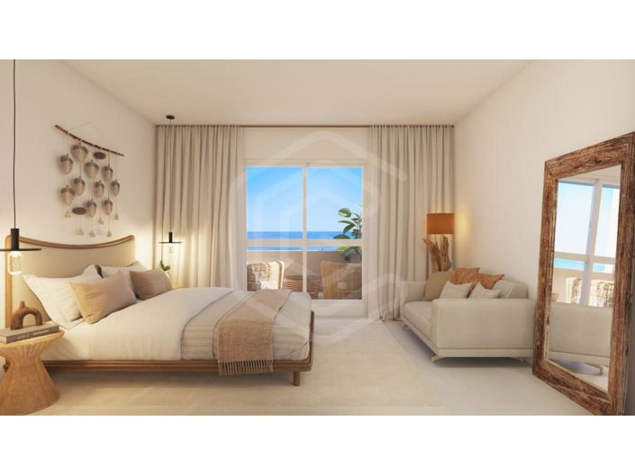 Image No.4-2 Bed House for sale