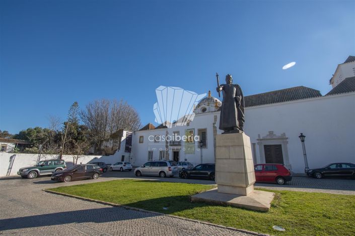 Image No.11-2 Bed House for sale