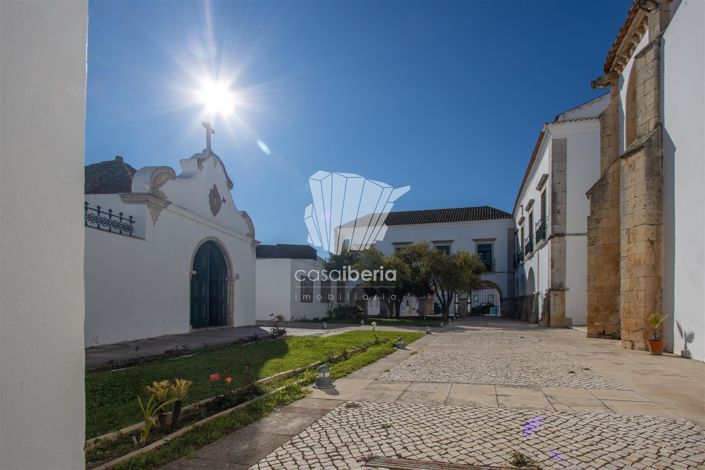 Image No.22-2 Bed House for sale