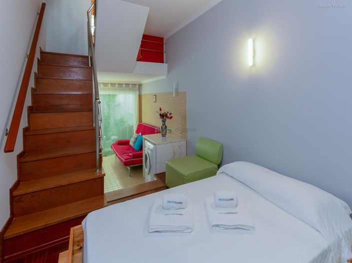 Image No.7-2 Bed House for sale