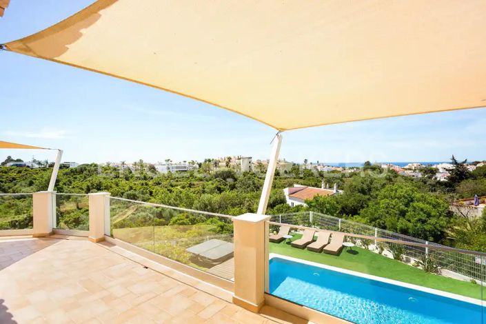 Image No.11-4 Bed House for sale