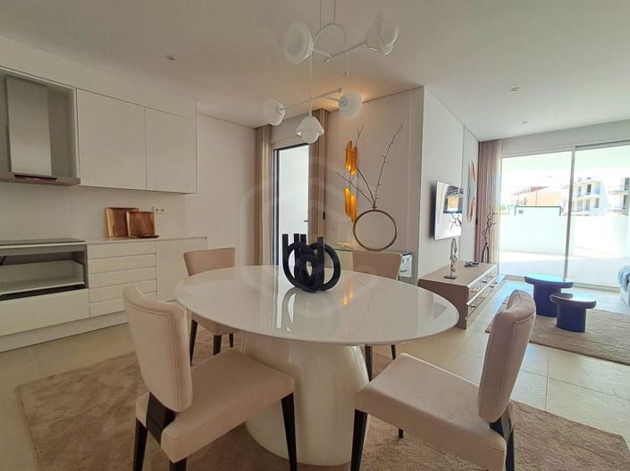 Image No.5-2 Bed Apartment for sale