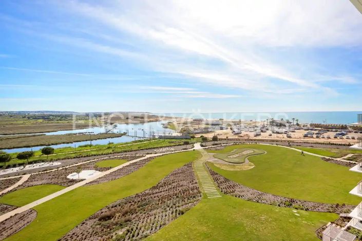 Image No.7-2 Bed Apartment for sale