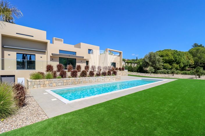 Image No.5-4 Bed House for sale