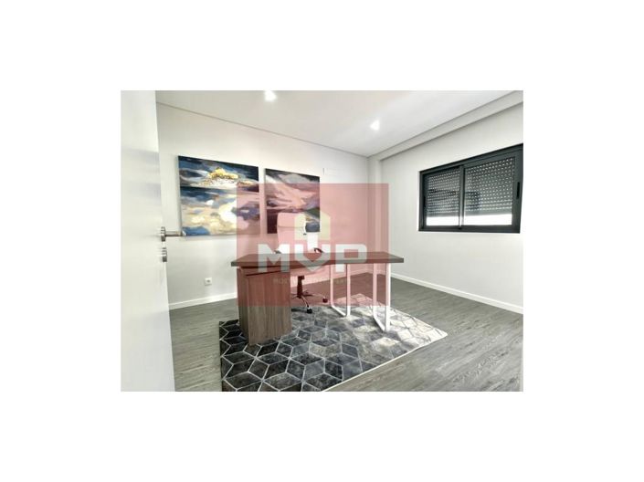 Image No.7-3 Bed Apartment for sale